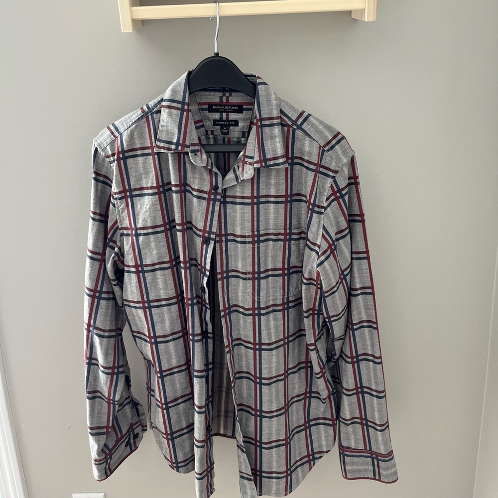 Banana republic Camden fit button down. Medium. Gray, red and blue plaid.